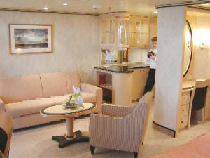 Cunard Queen Mary 2 Deck 9 Only Cruise Itinerary luxury cruise information
